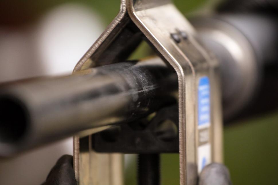 how-to-cut-carbon-fiber-tube
